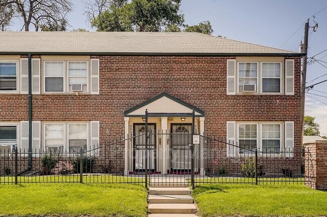 Photo - 5992 E 29th Ave Townhome