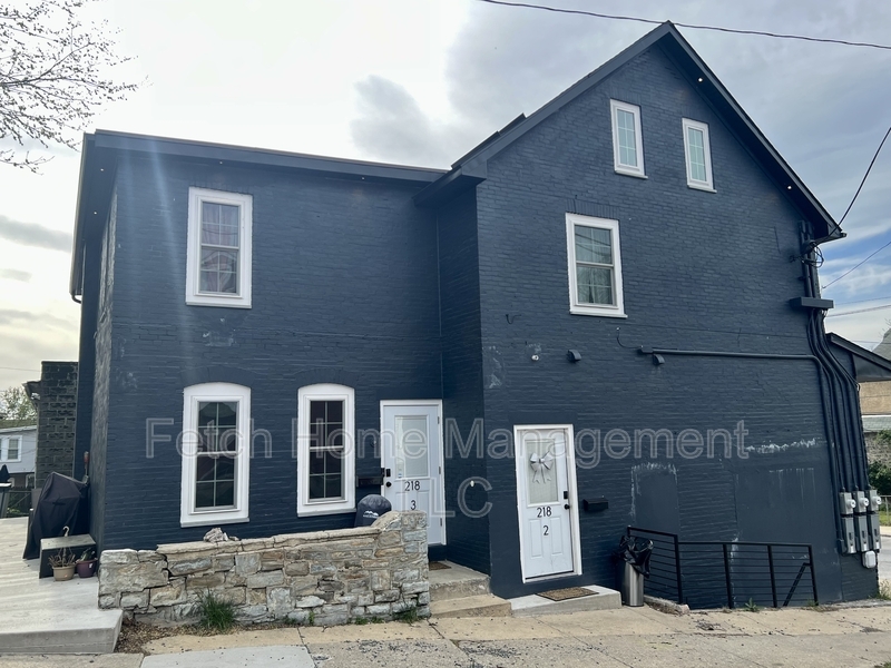 Foto principal - 218 Walnut St