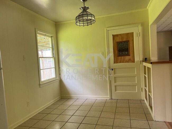 Foto del edificio - 3 Bedroom, 2 Bathroom House is Available Now!