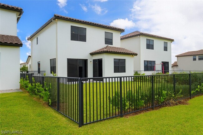 Foto del edificio - 5630 Carrara Dr