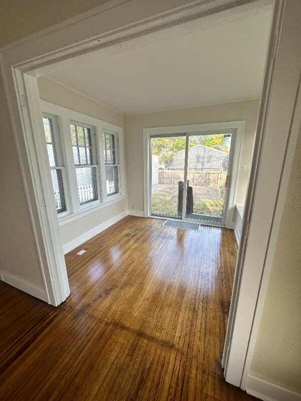 Building Photo - 4014 Wetzler Rd