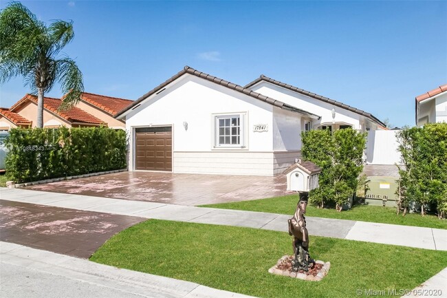 Building Photo - 17841 SW 144th Ave