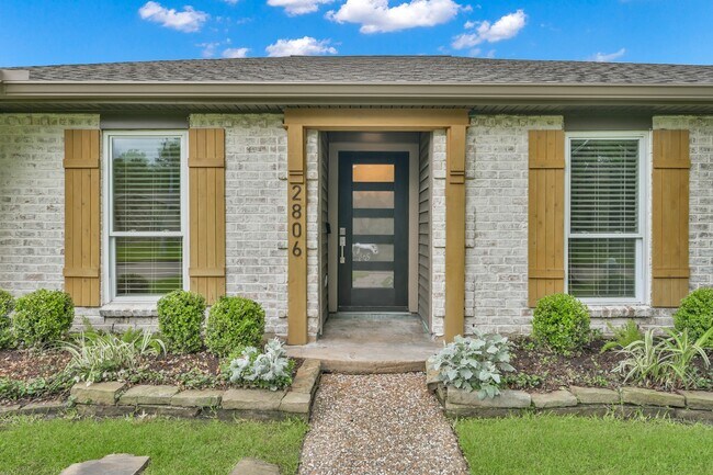 Foto del edificio - 2806 Triway Ln