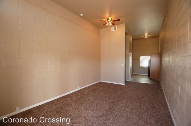 Foto del edificio - 2 br, 1.5 bath Apartment - 3333 Toledo Ave