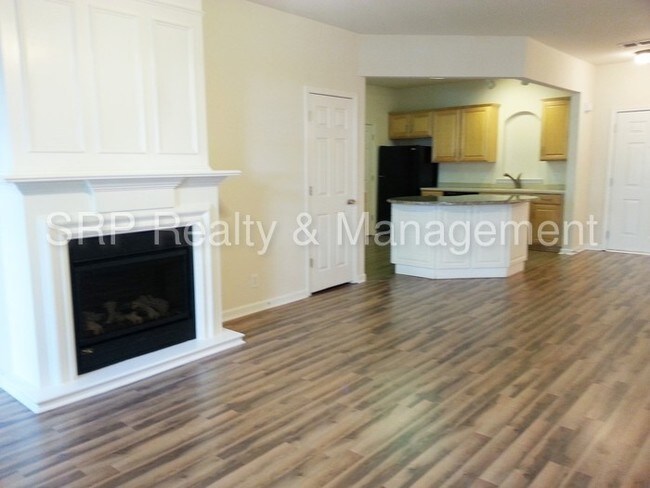 Building Photo - 3210 Margellina Dr