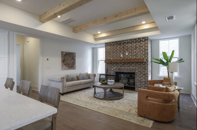 Foto del edificio - 207 Fairground St