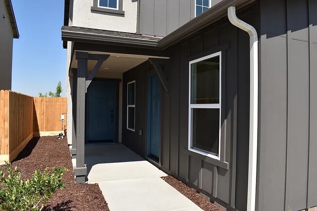 Photo - 4049 Cinnabar Ave House