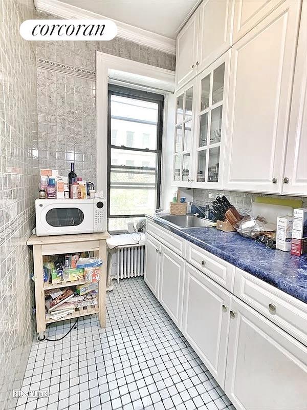 Foto del edificio - 536 E 87th St