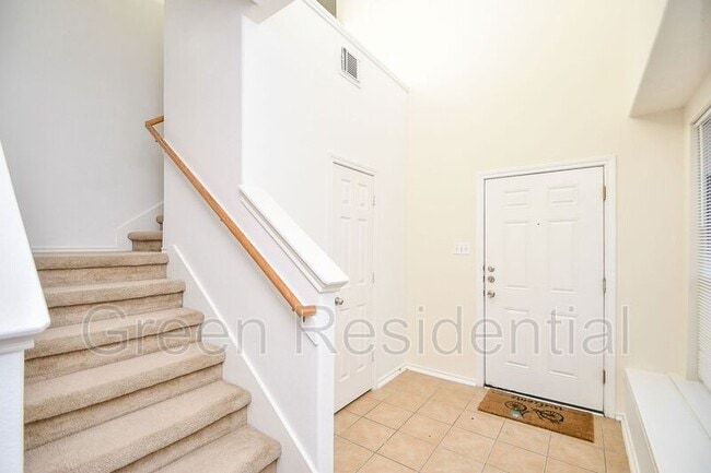 Building Photo - 16114 Sandy Path Ln