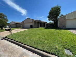 Building Photo - 4135 Alief Village Dr