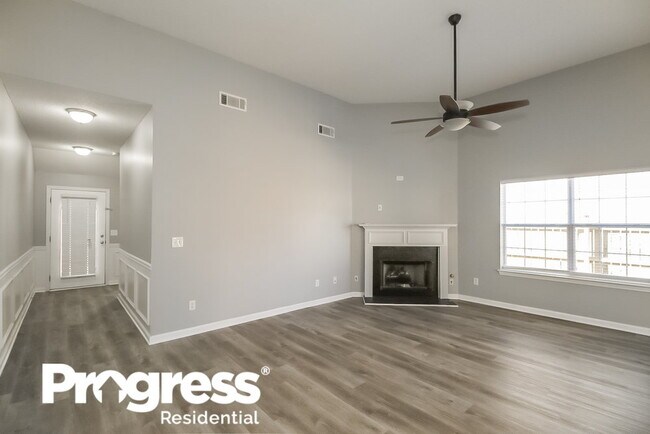 Building Photo - 132 Kentwood Springs Dr