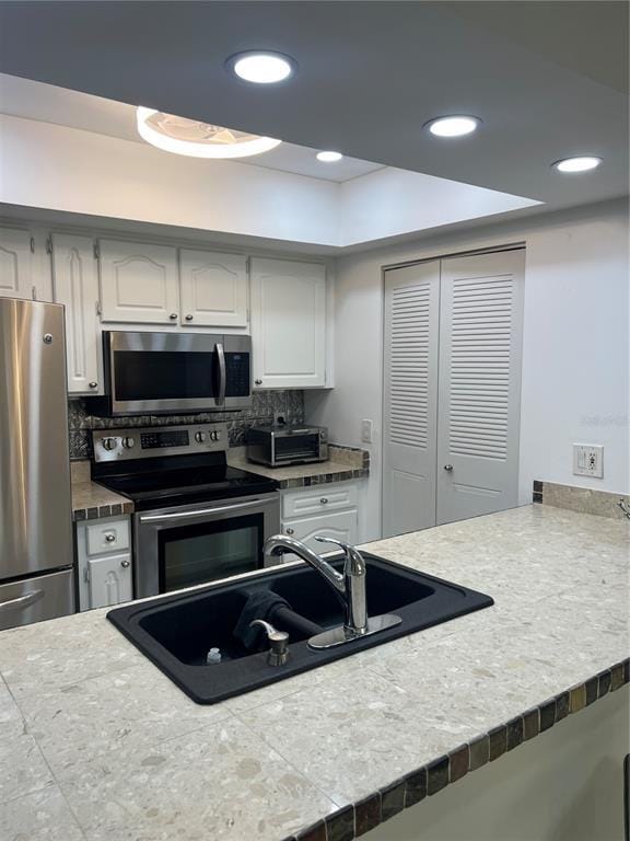 Building Photo - 2400 Winding Creek Blvd