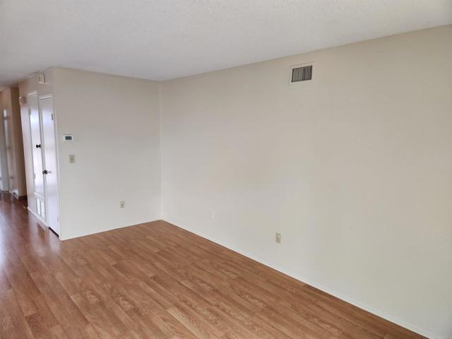 Building Photo - 487 Orsett St