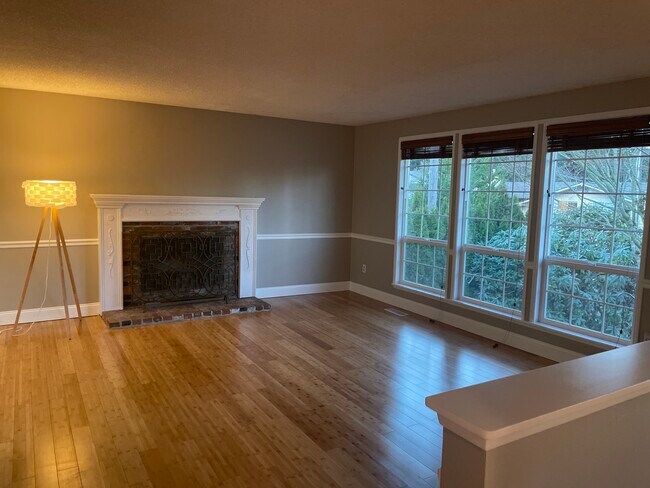 Foto del edificio - 19527 30th Ave NE