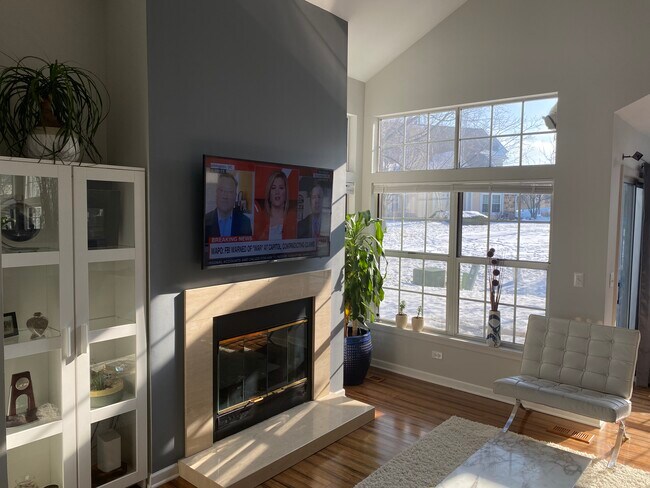 Foto del edificio - 2825 Effingham Ct