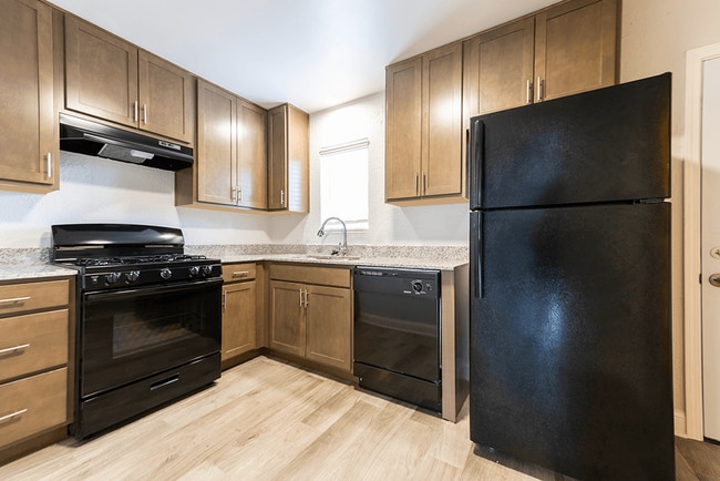 Building Photo - Northwood on the Trail