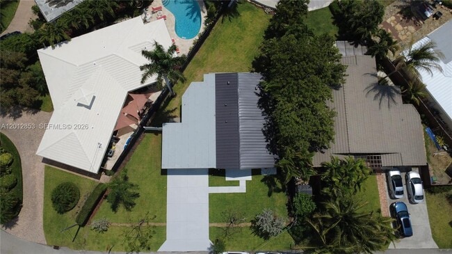 Building Photo - 2416 NE 19th Terrace