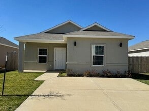 Building Photo - 4218 Gavilan Dr