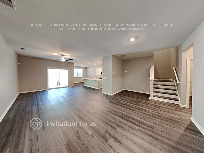 Foto del edificio - 117 Webster Cir