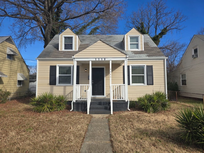 Photo - 1112 E 16th St House