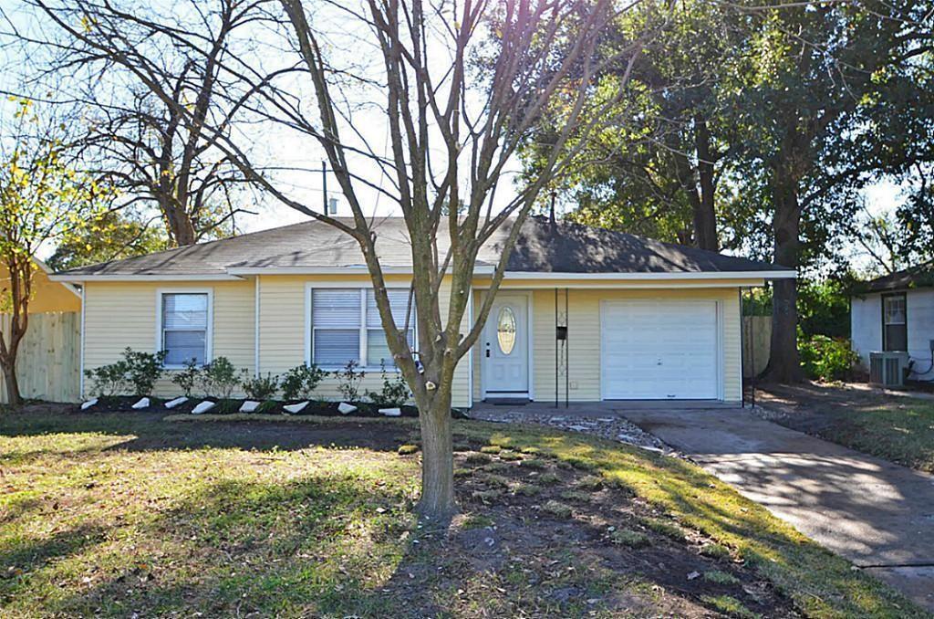 Foto principal - 7319 Jalna St