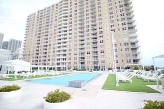 Building Photo - 770 Claughton Island Dr