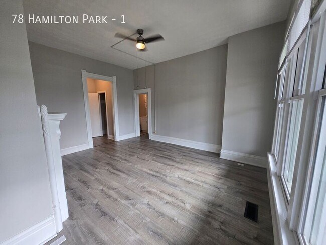 Building Photo - 78 Hamilton Park