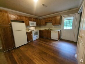 Building Photo - 2819 Wimberly Dr SW