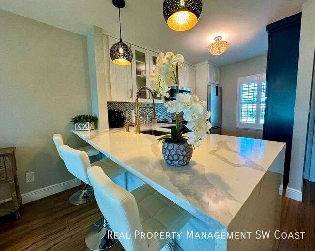 Photo - 6300 South Pointe Blvd Apartment