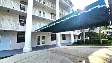 Building Photo - 3630 Whitehall Dr