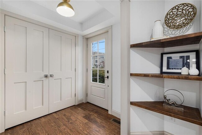 Foto del edificio - 214 Camp St