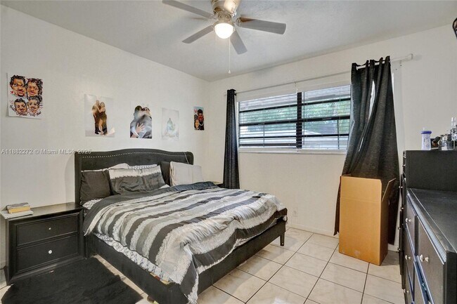 Foto del edificio - 5606 Hayes St