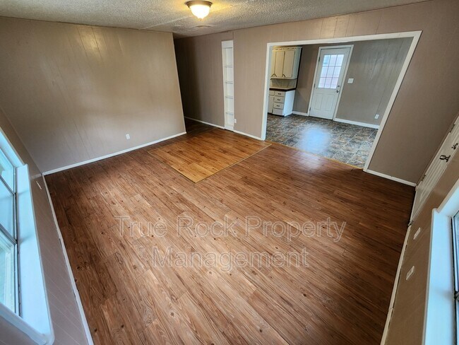 Foto del edificio - 507 W 19th