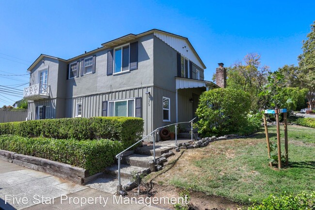 Building Photo - 4 br, 2 bath House - 820 Edinburgh Street