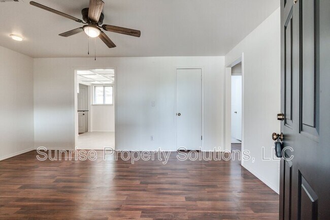 Foto del edificio - 923 NW 5th St