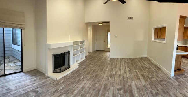 Foto del edificio - 3600 Thomas More Way