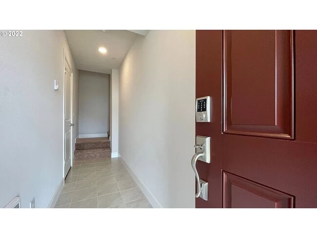 Building Photo - 17017 SW Friendly Ln