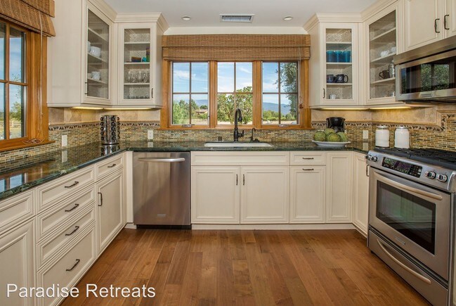 Foto del edificio - 3 br, 2 bath House - 3385 Baseline Avenue
