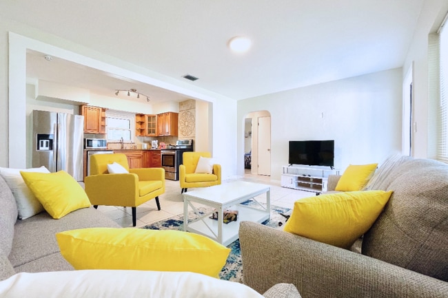 Building Photo - 14XXX 1XXth Ave