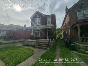 Building Photo - 211 W 21st St