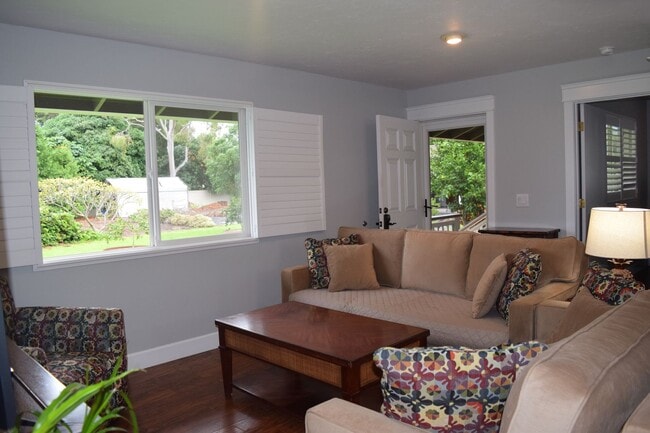 Building Photo - 181 Pau Hana Rd