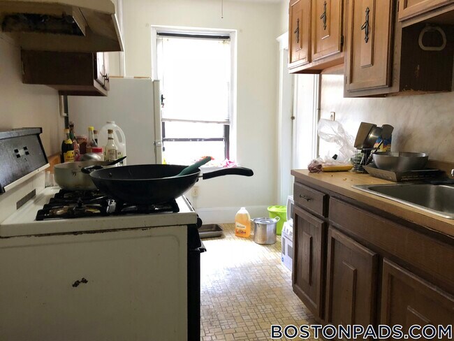 Foto del edificio - 349 Pleasant St