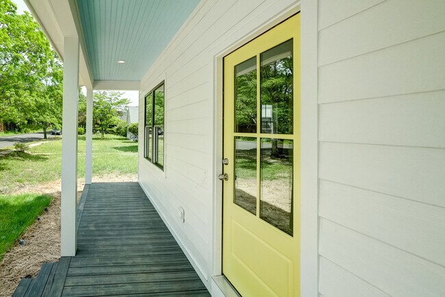 Foto del edificio - 3513 Idlewood Ave