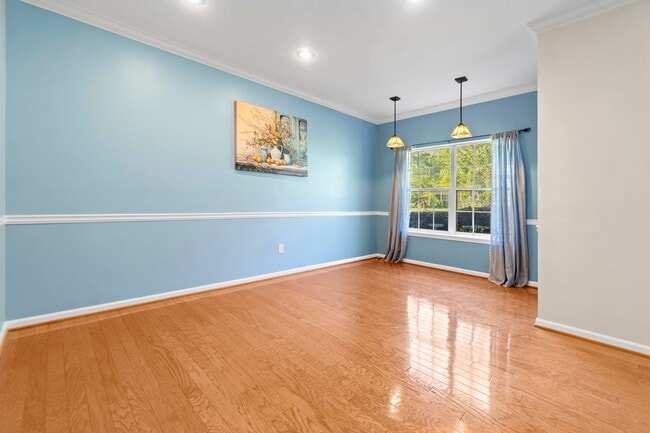 Building Photo - 40 Four Oaks Rd