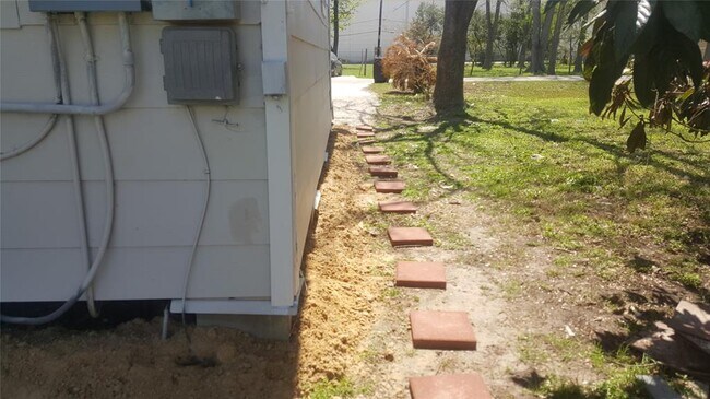 Building Photo - 9810 Porto Rico Rd