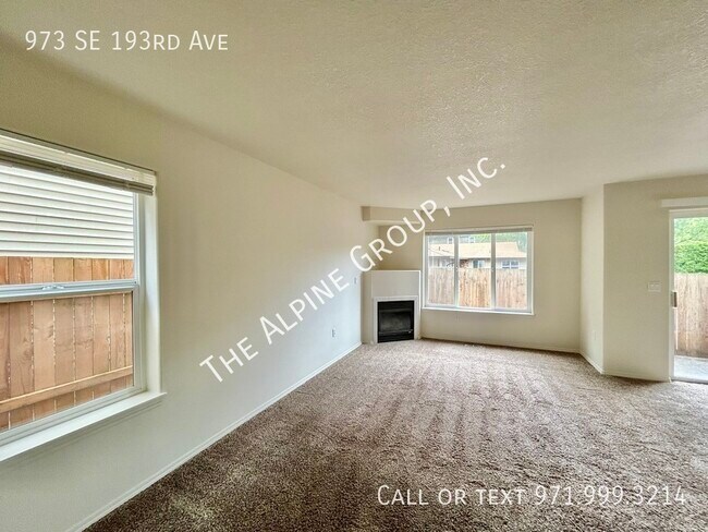 Foto del edificio - 973 SE 193rd Ave