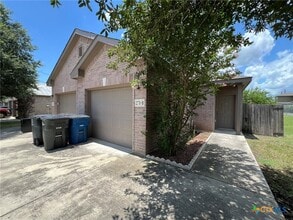 Building Photo - 271 Rosalie Dr Building Photo - 271 Rosalie Dr