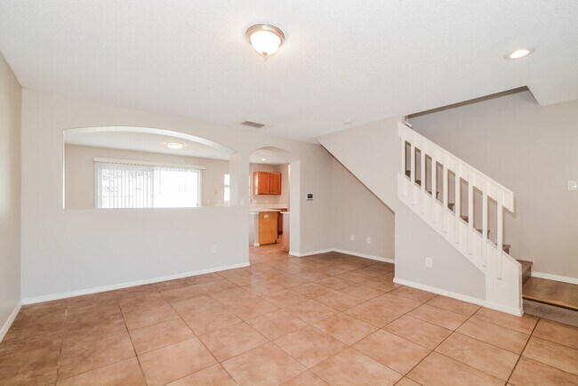 Building Photo - 1239 Heather Lake Dr