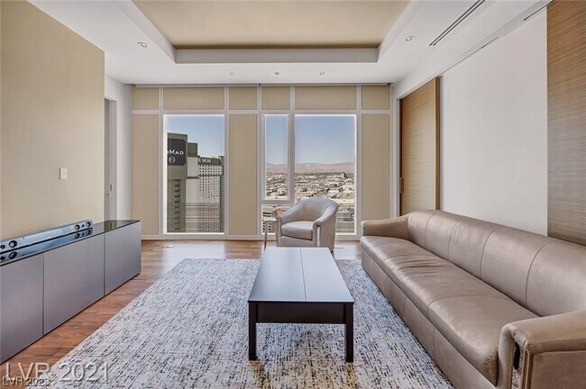 Building Photo - 3750 Las Vegas Blvd S