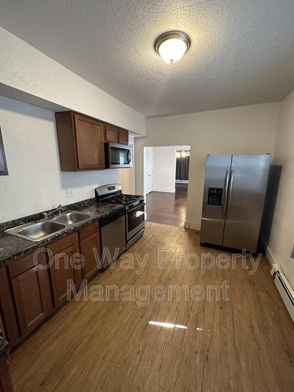 Foto del edificio - 1317 11th Ave